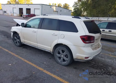 2015 Dodge Journey Crossroad z USA, uszkodzony, nr VIN 3C4PDDGG7FT568643